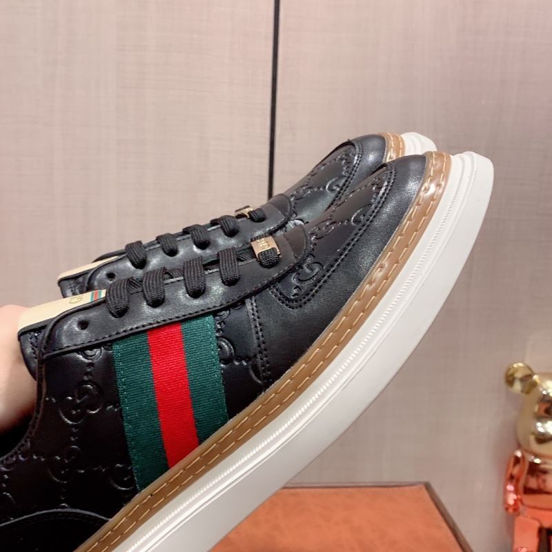 Gucci Low Shoes